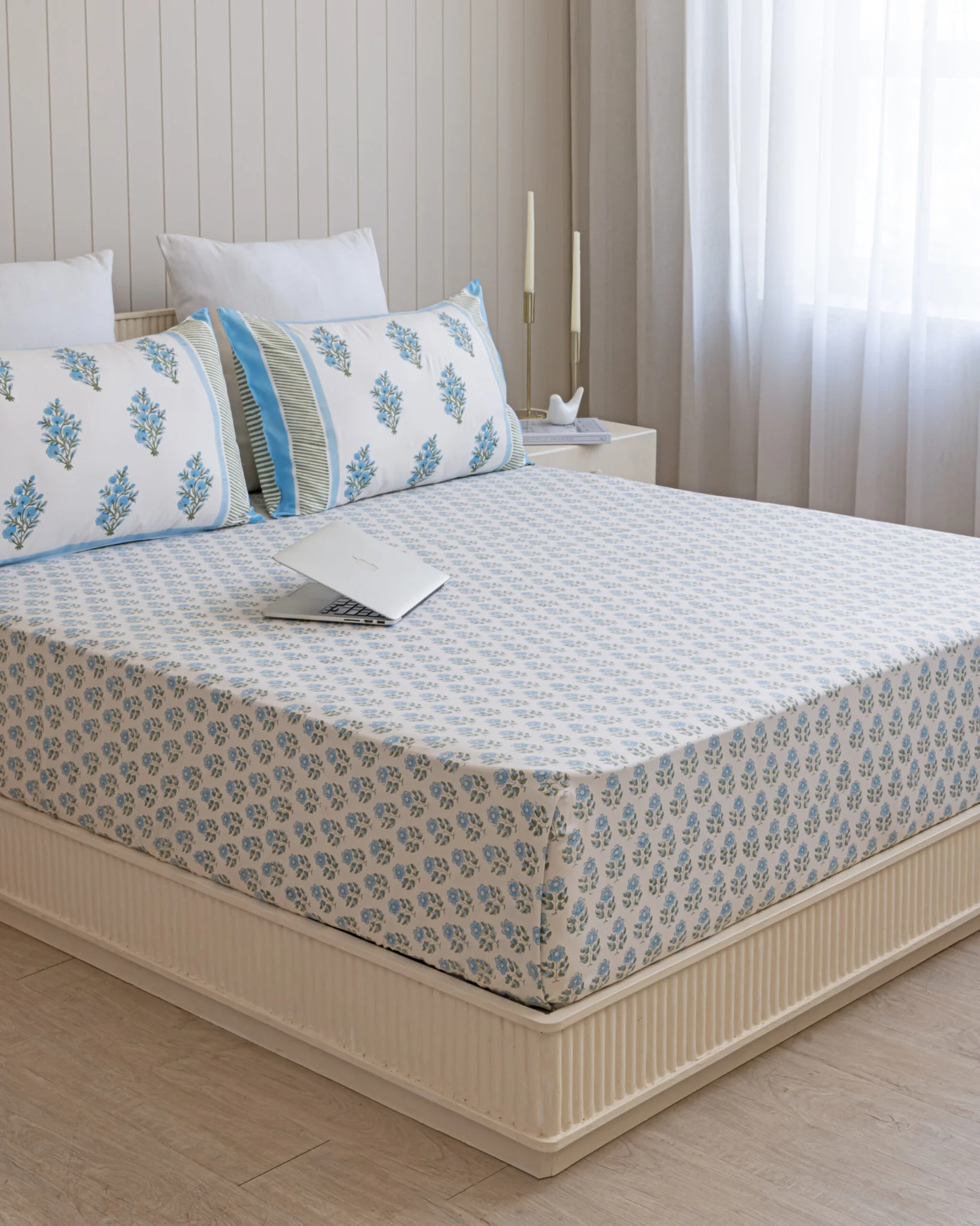 Neel Grove Flat Bedsheet with Two Pillow Covers, hand block printed – view 2